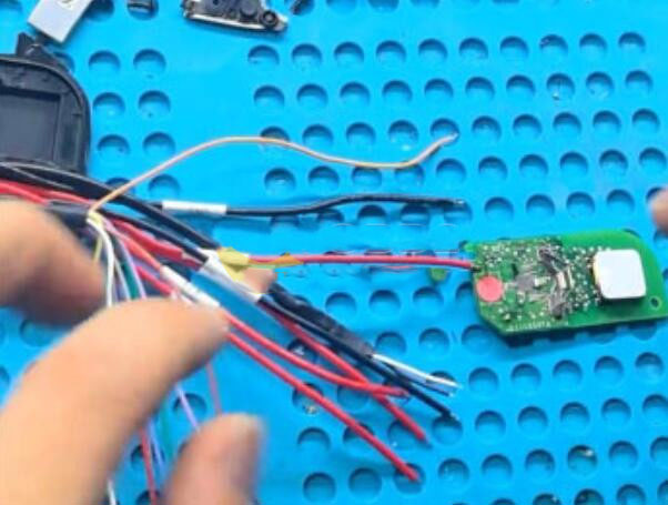 xhorse-update-bmw-g-series-bdc3-key-copy-5