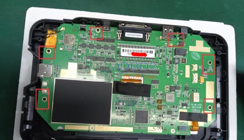 obdstar-dc706-replace-screen-and-mainboard-9