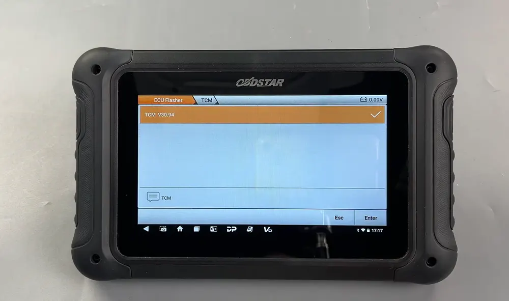 Selecting ECU Flasher and TCM menu