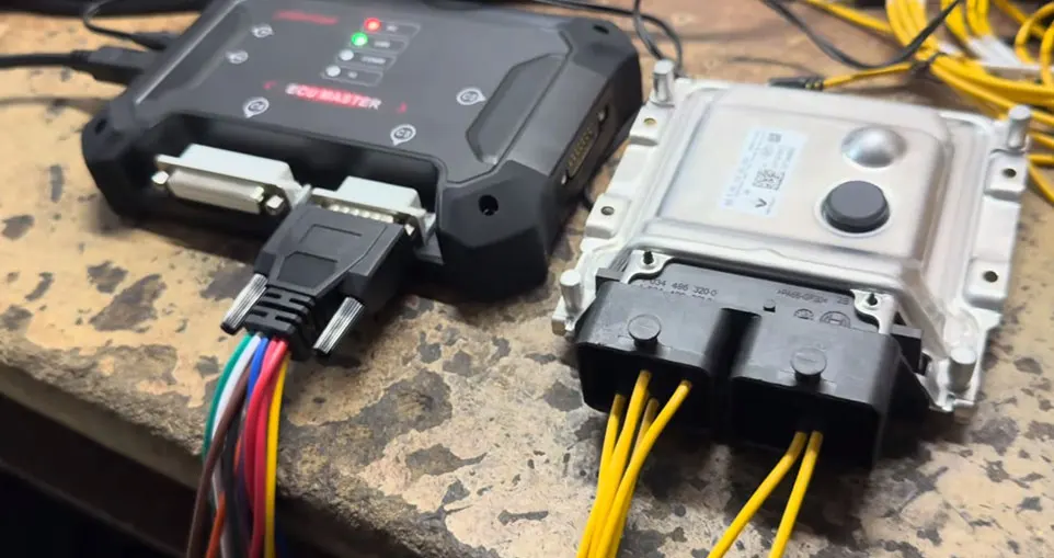 obdstar-ecu-master-read-renault-ME17.9.23-ecu-4